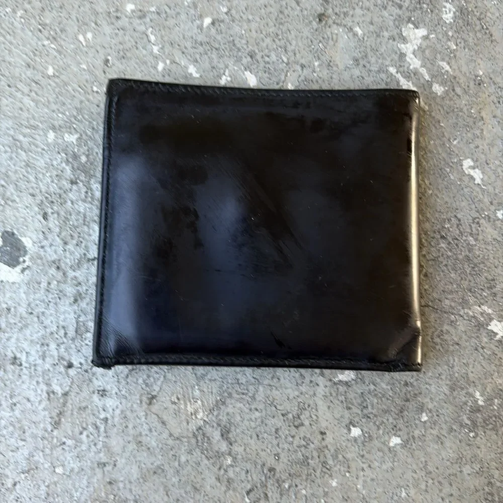 Bvlgari men’s bi fold wallet